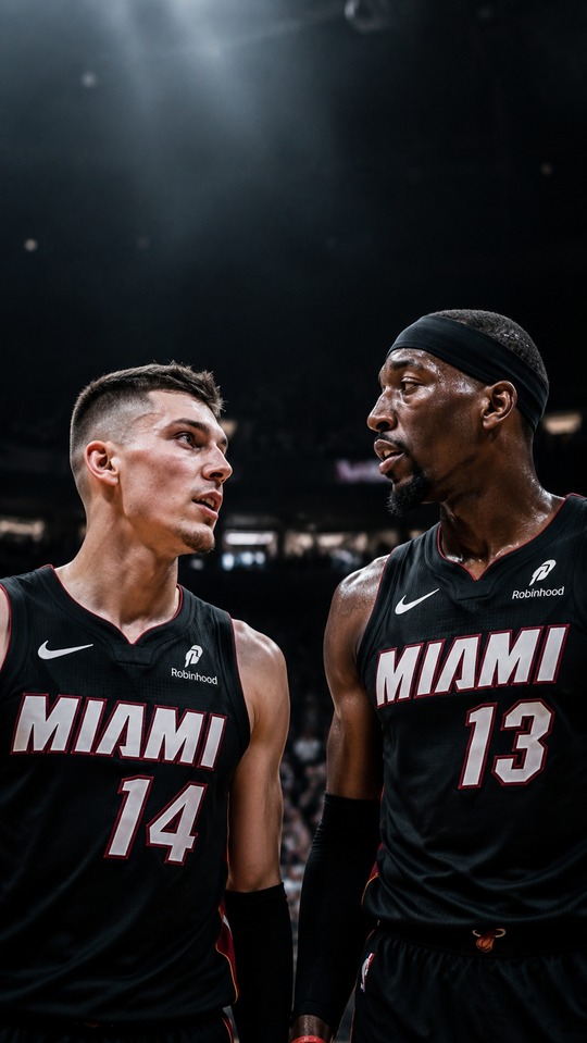 NBA 新聞：熱火隊 阿德巴約 & 赫洛 - 4K 手機桌布