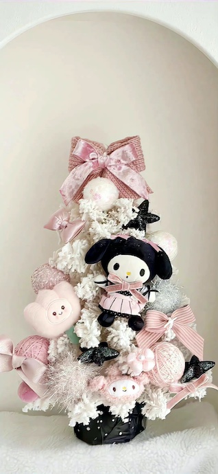 Kuromi & My Melody Tannenbaum - 4K Hintergrund