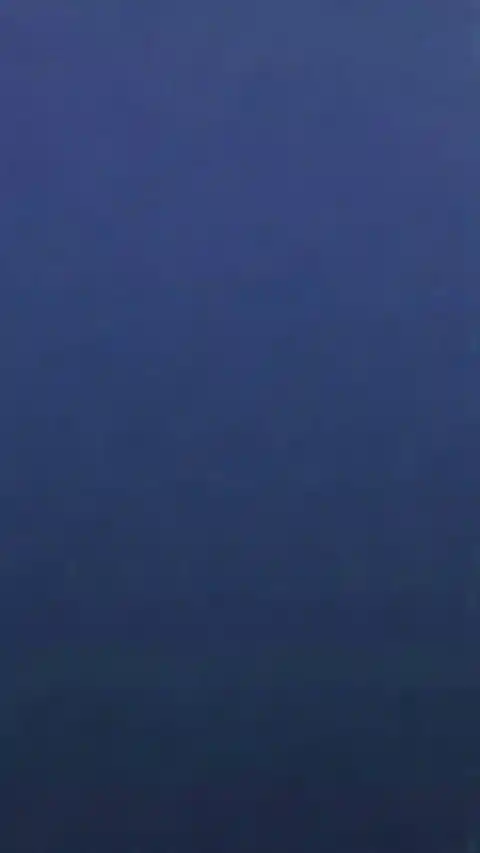 Minimalist Deep Blue Gradient - Live Wallpaper 461162