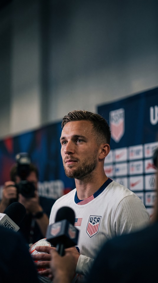 wm gestern - Folarin Balogun USA Soccer 4K Hintergrundbild
