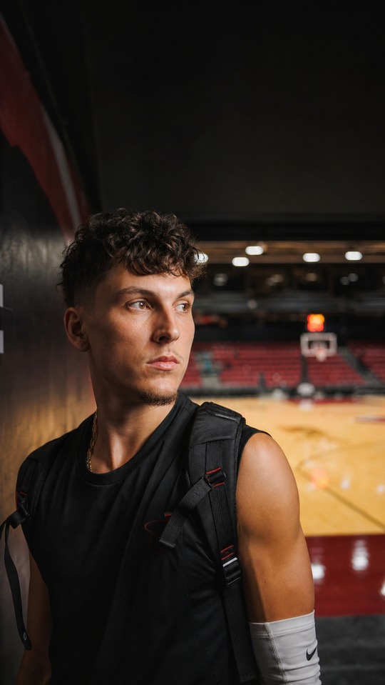 Tyler Herro Realistic NBA Portrait - 4K Wallpapers