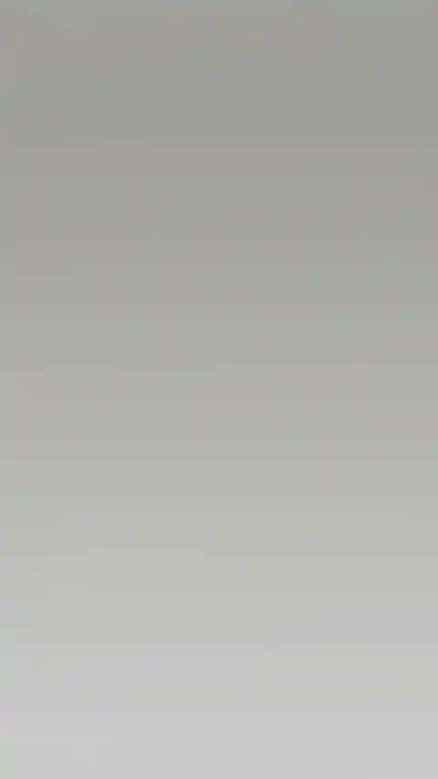 Minimalist Silver Gray Gradient - Live Wallpaper