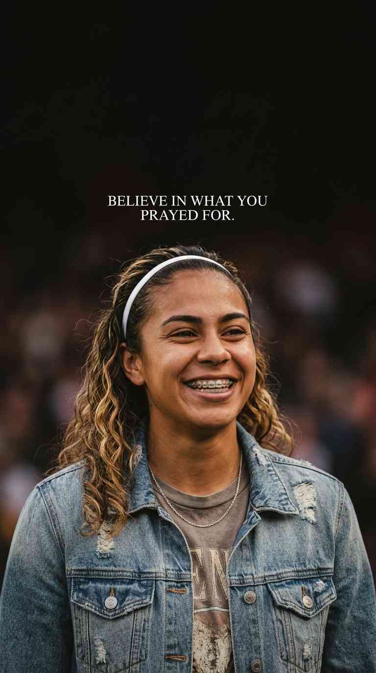 Alyssa Thompson Inspirational Quote - 4K Background