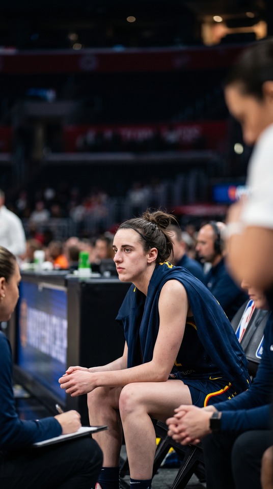 Fever Game Tonight Caitlin Clark - 4K Phone Background