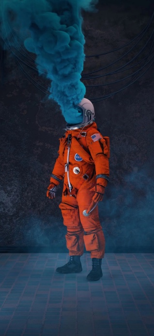 Astronaut Surreal Art - 4K Handy Wallpaper