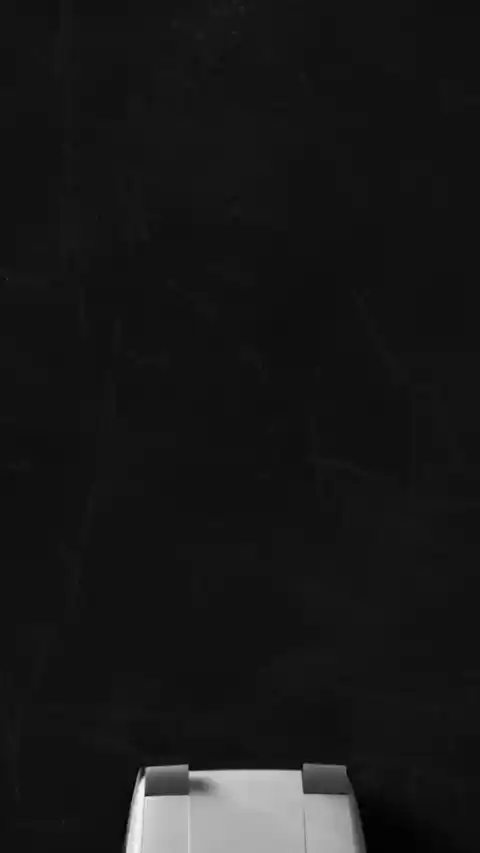 미니멀 블랙 카 - 움직이는 배경화면
