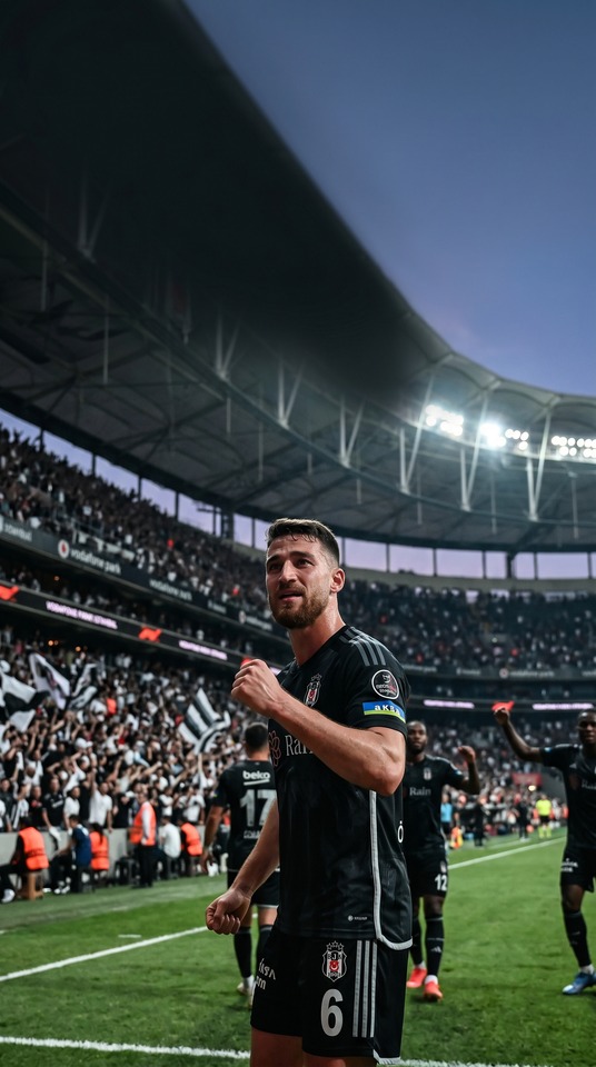 Salih Özcan Beşiktaş - Fond d'Écran Smartphone 4K