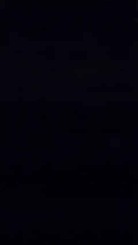 Pure Black Minimalist - 4K Live Wallpaper