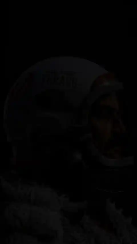 Mysterious Dark Helmet Rider Live Wallpaper
