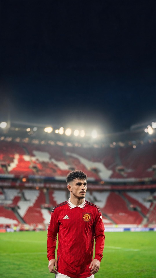 Lisandro Martínez Manchester United - 4K Phone Background