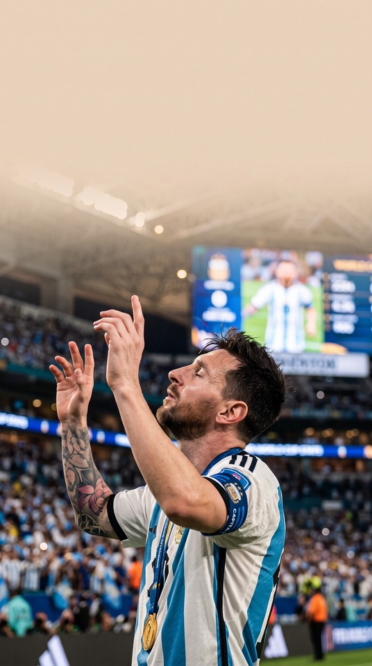Lionel Messi Argentina - FIFA World Cup Stats 4K Wallpaper