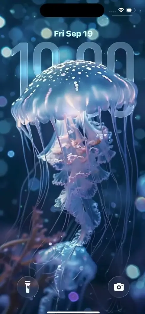 Bioluminescent Jellyfish Ocean - 4K Wallpapers
