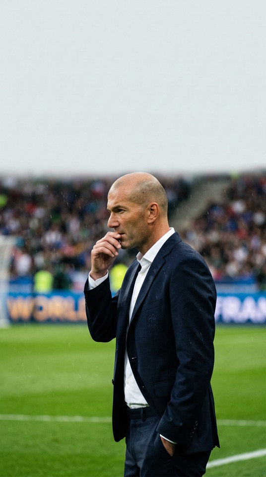 Zidane France Manager - 4K Mobile Wallpaper