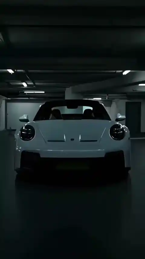 White Porsche 911 Cinematic - Live Wallpaper