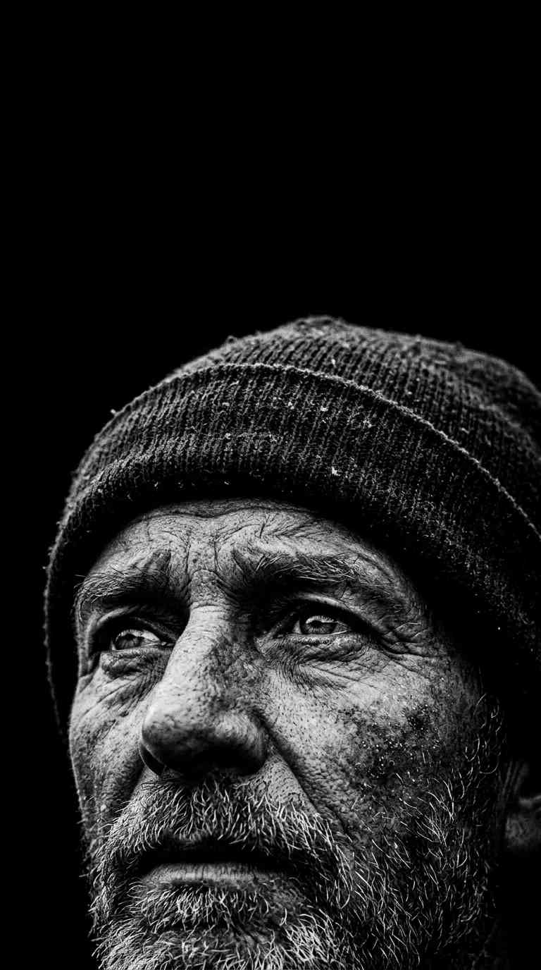 Portrait Dramatique Vieil Homme - 4K Fond d'écran