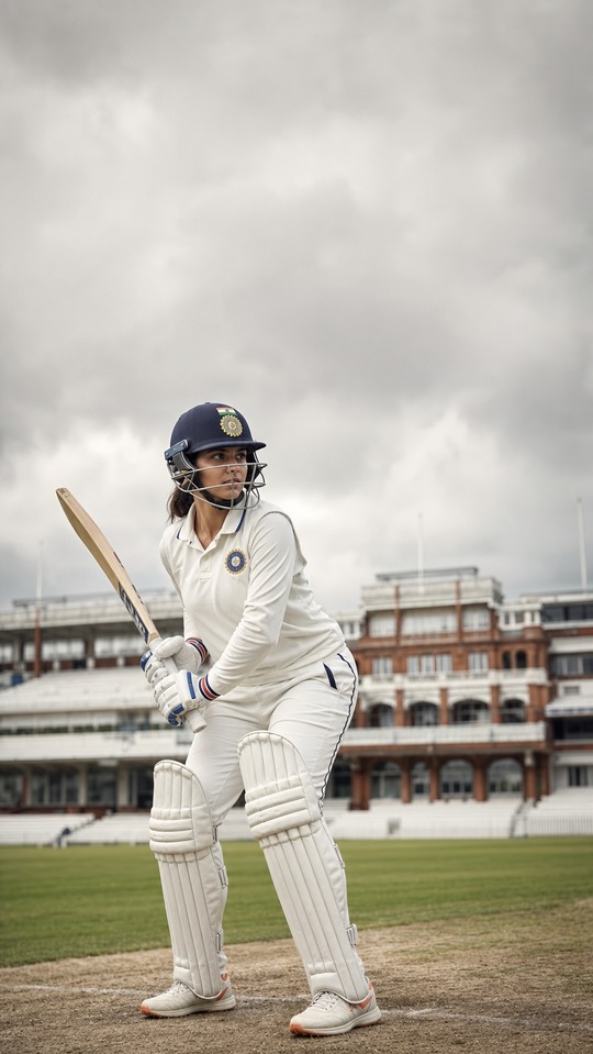 Priya Punia Críquet Test - Fondo de Pantalla 4K