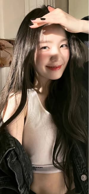 Irene Red Velvet Ensoleillée - Arrière-plan 4K
