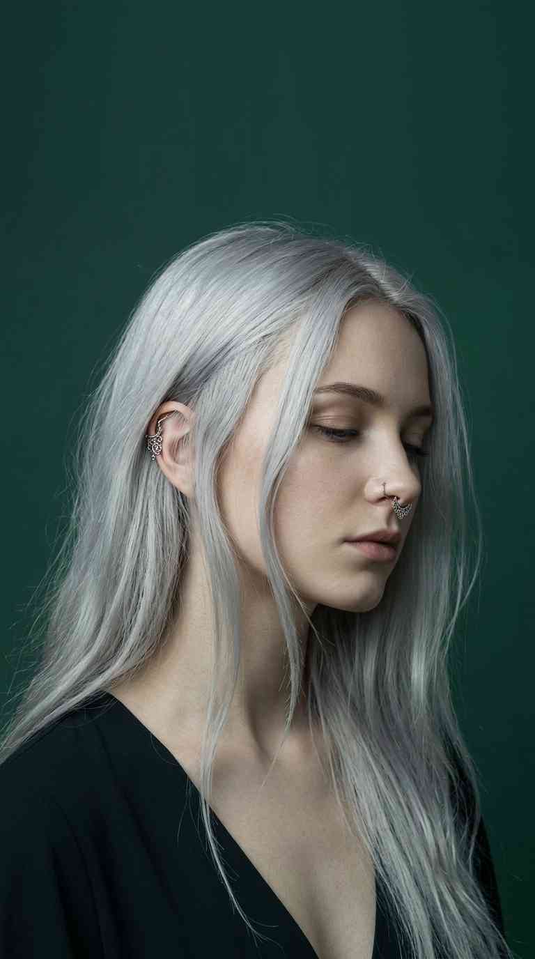 Aesthetic Silver Haired Woman Portrait - 4K Wallpapers