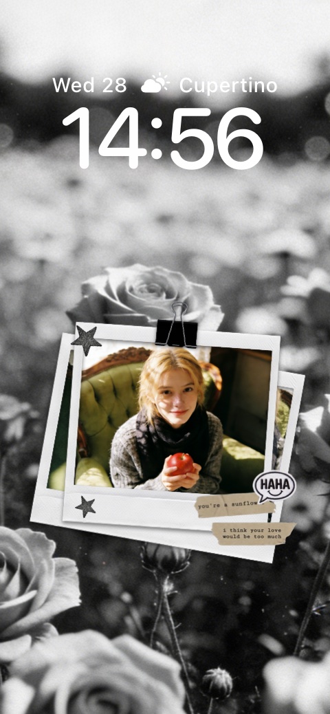 흑백 장미 배경과 커스텀 가능한 폴라로이드 프레임, 스크랩북 요소가 포함된 배경화면 템플릿.