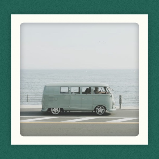 Voyage Minimaliste Rétro - Modèle Polaroid