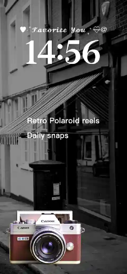 Vintage Retro Camera Monochrome - Custom Lock Screen Template